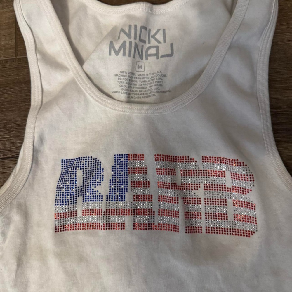 Barb rhinestone tank top - Picture 4 of 5